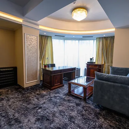 Bulevard فندق 4*